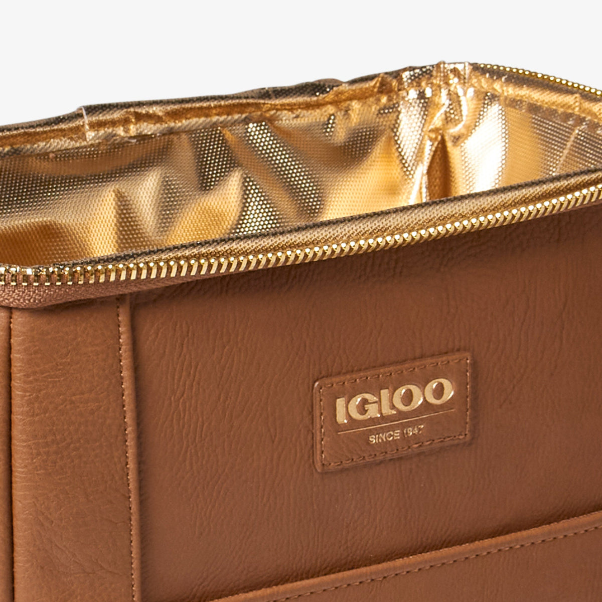 igloo-luxe-mini-convertible-backpack-c0 00066043_D2.jpg